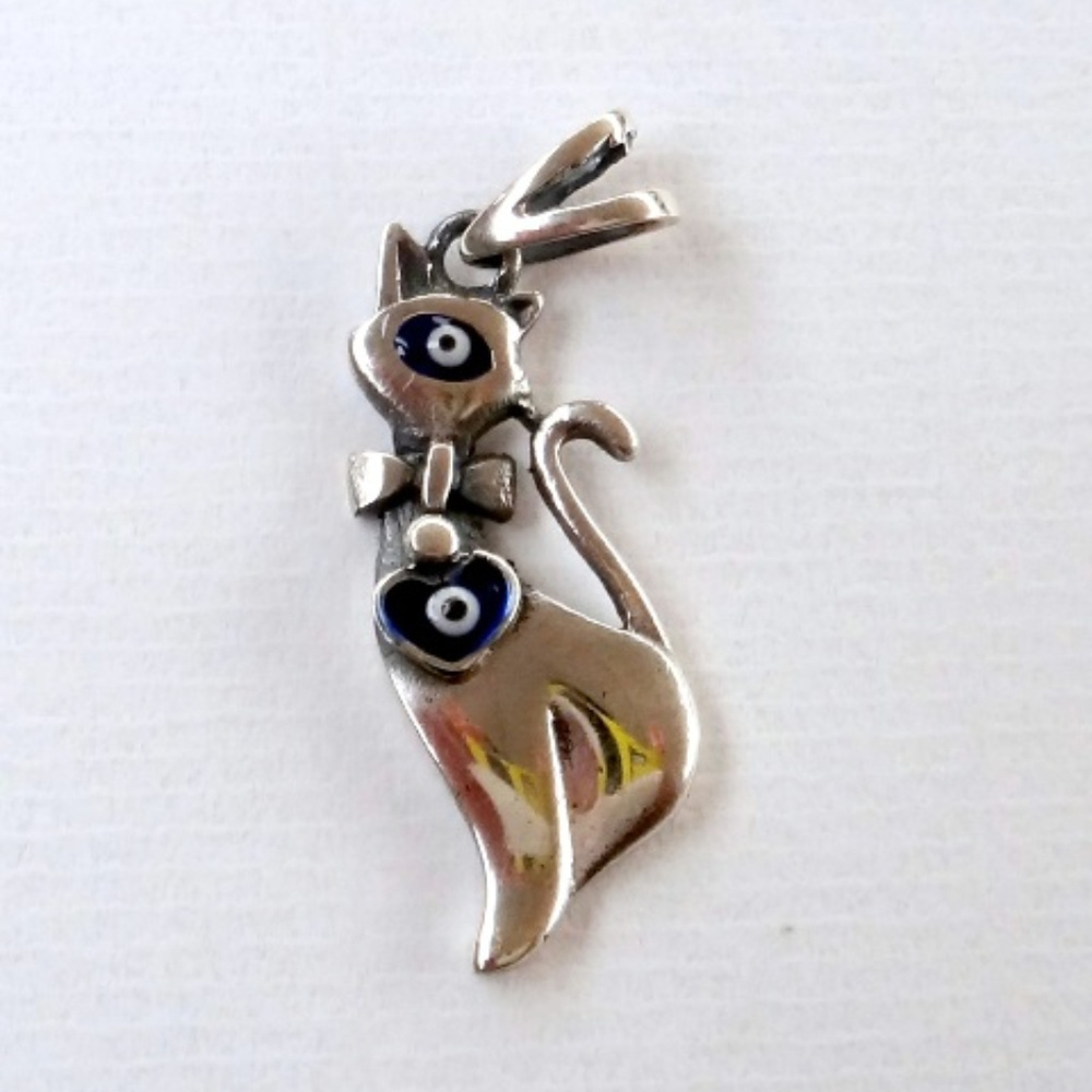 Hand made 925 Silver Watchful Kitty Cat necklace